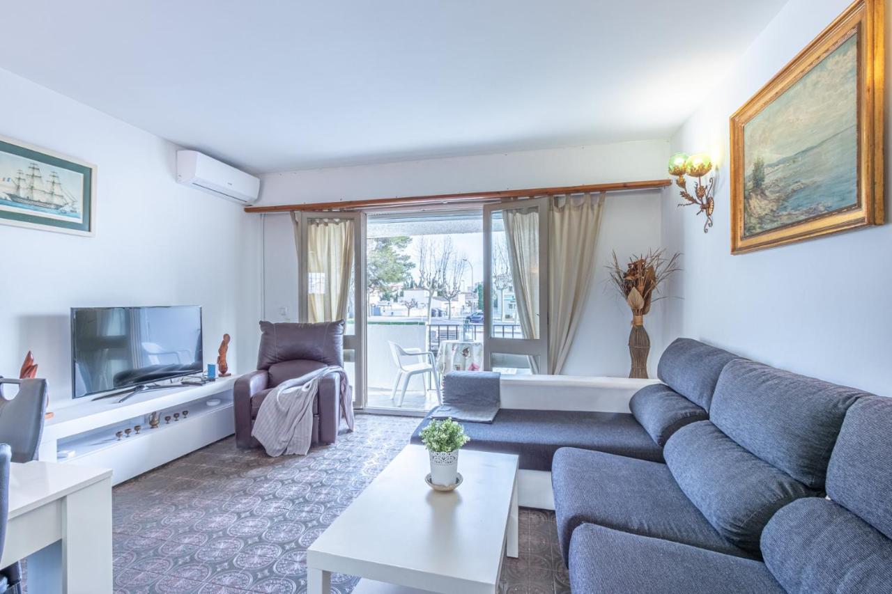 Goldhome - Port Petit - Casa 4 Habitaciones, Amarre, Wifi, Aire Acondicionado เอมปูเรียบราบา ภายนอก รูปภาพ