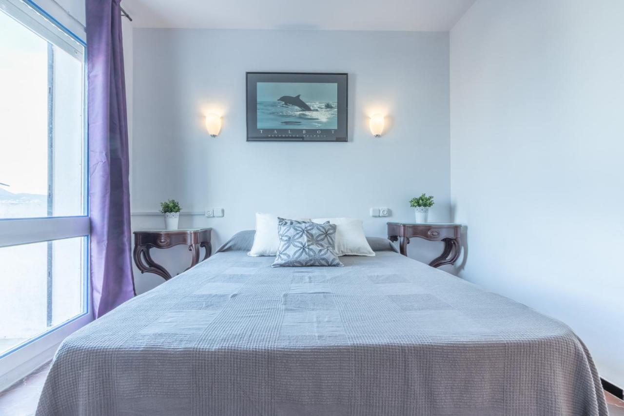 Goldhome - Port Petit - Casa 4 Habitaciones, Amarre, Wifi, Aire Acondicionado เอมปูเรียบราบา ภายนอก รูปภาพ